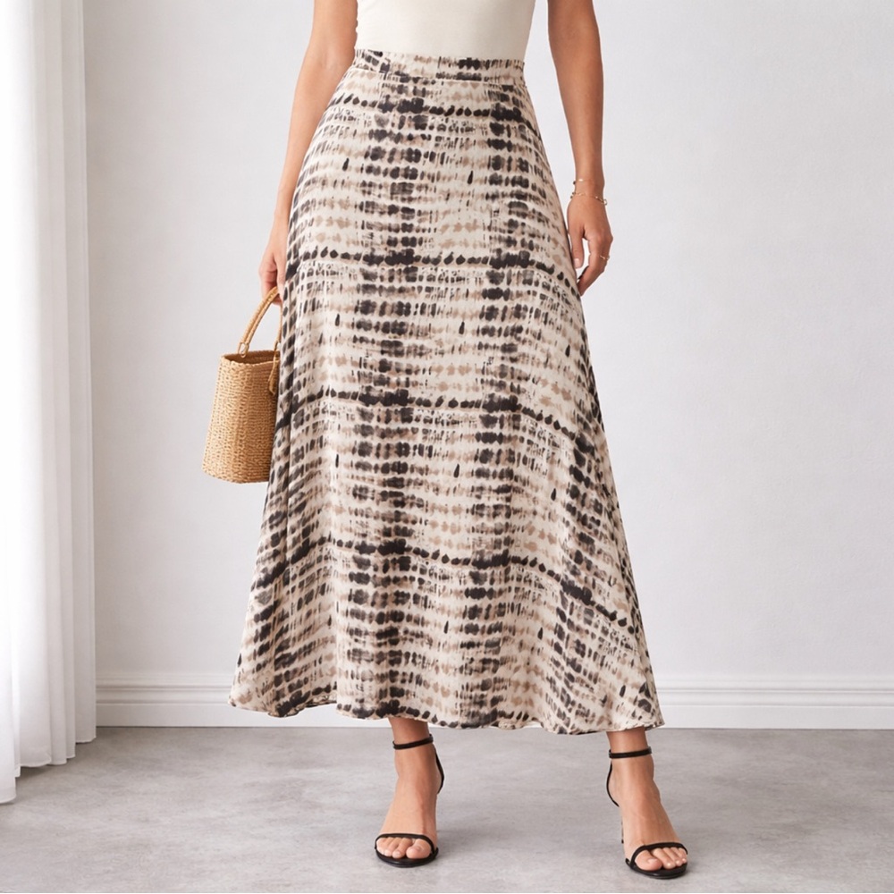 One Size Fits most Elegant Cream and Black Women's Midi Skirt Mylo on Second